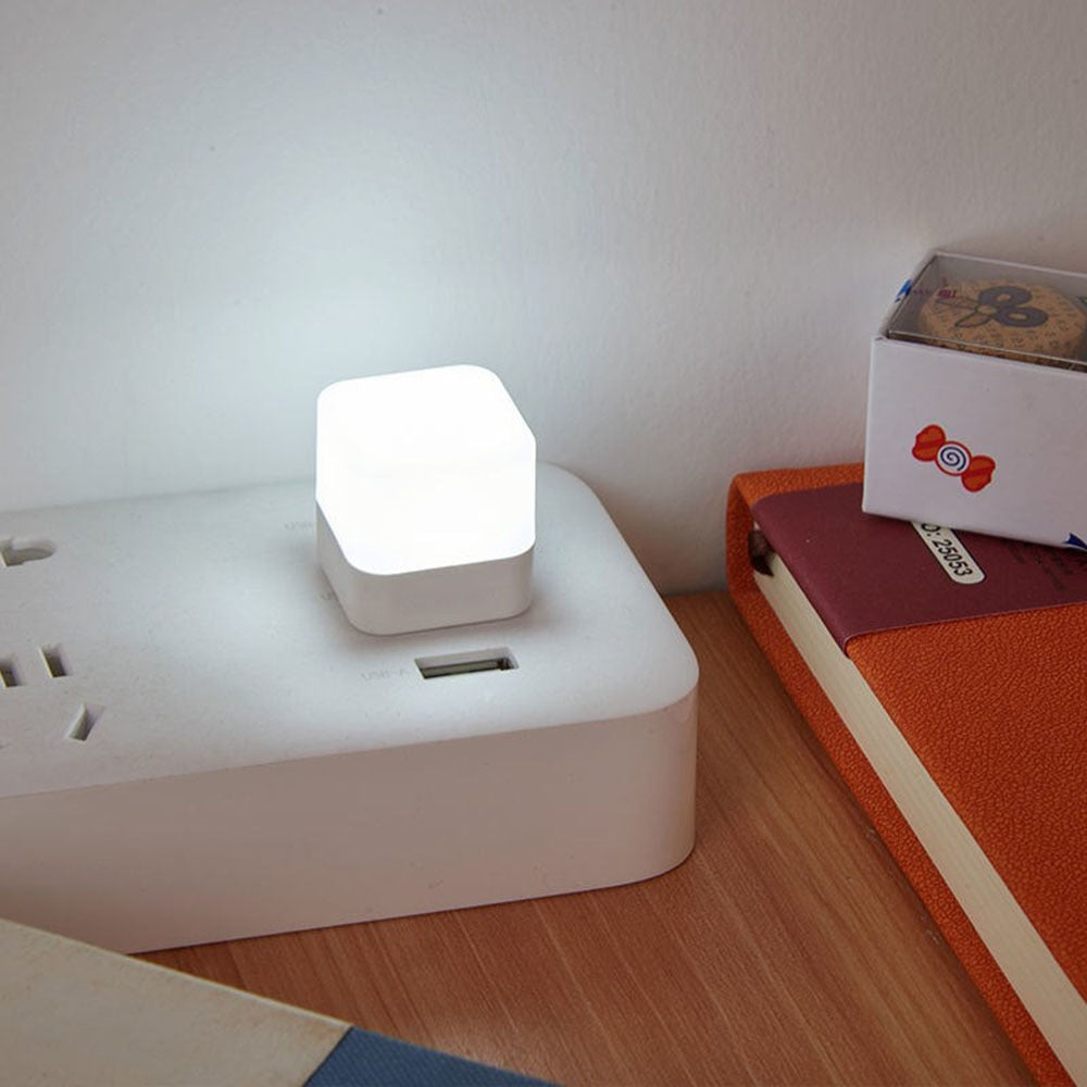 IllumiLuxe USB Night Light